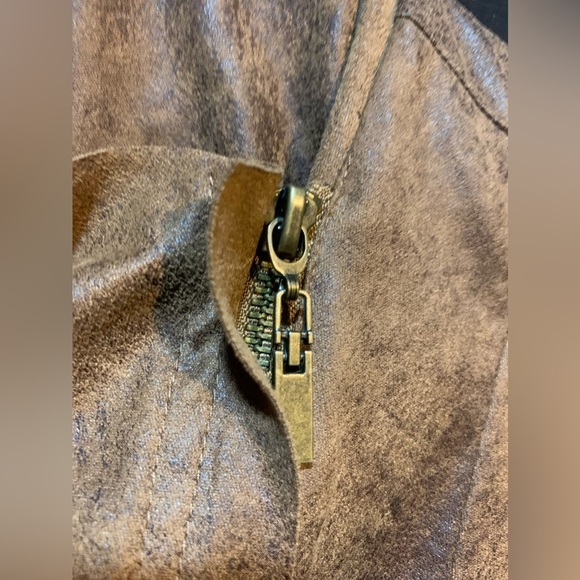 Brown Faux Suede Zip Up Moto Style Shirt Jacket  Mad Max Apocalypse Vibes XS/Sm - Picture 15 of 16